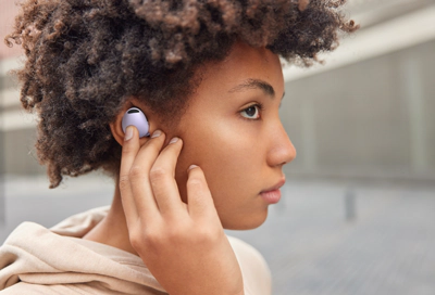 Noise-Cancelling Earbuds for Small Ears