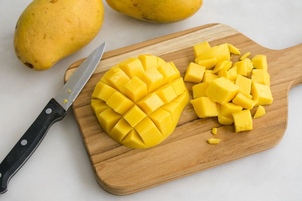 How to Cut Mango Without Mess