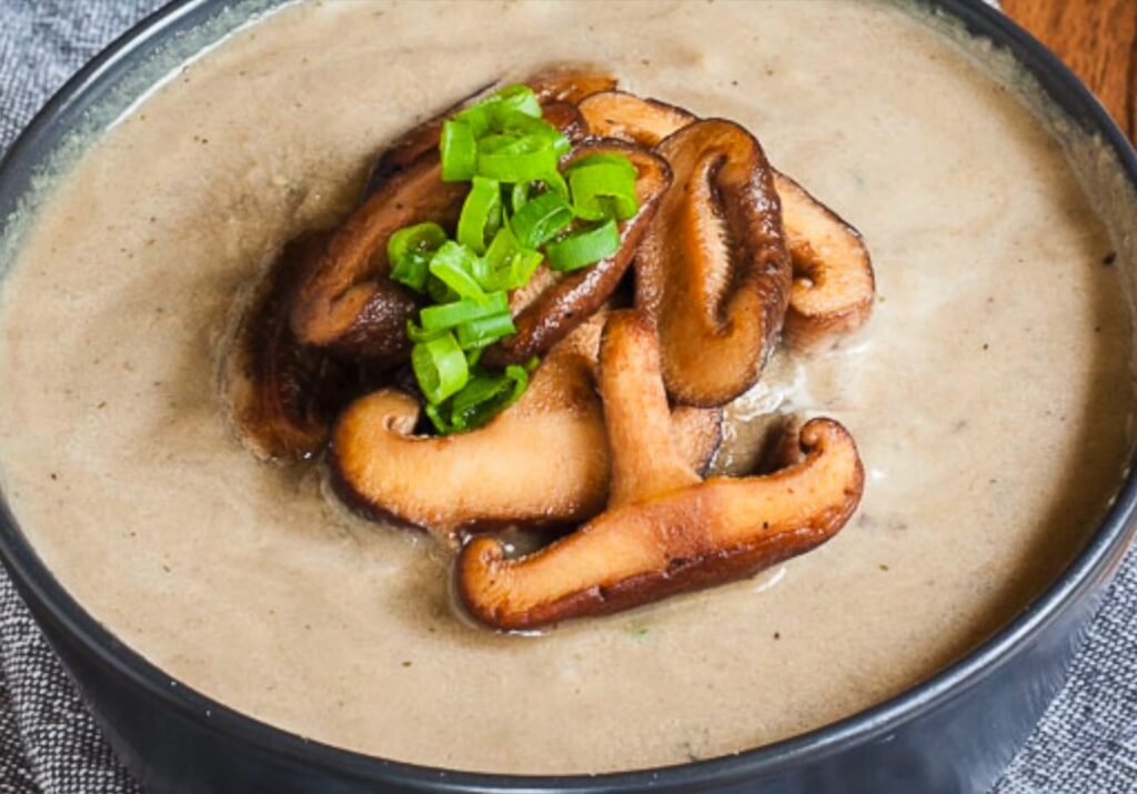 Dairy-Free Creamy Mushroom Soup Vegan